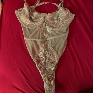 This is a forever 21 sexy light blue lingerie fit. Super cute. Nice color.